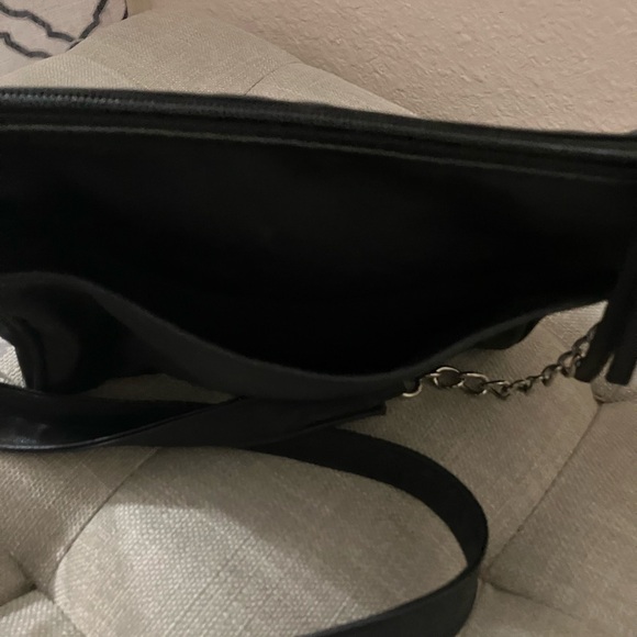 Black shoulder bag - Picture 2 of 4